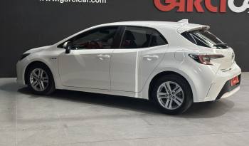 Toyota Corolla Hybrid 125H Business Plus lleno