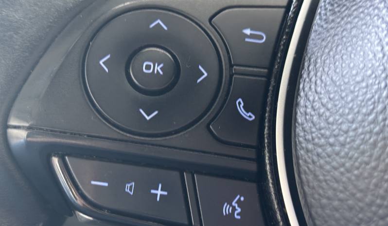 Toyota Corolla Hybrid 125H Business Plus lleno