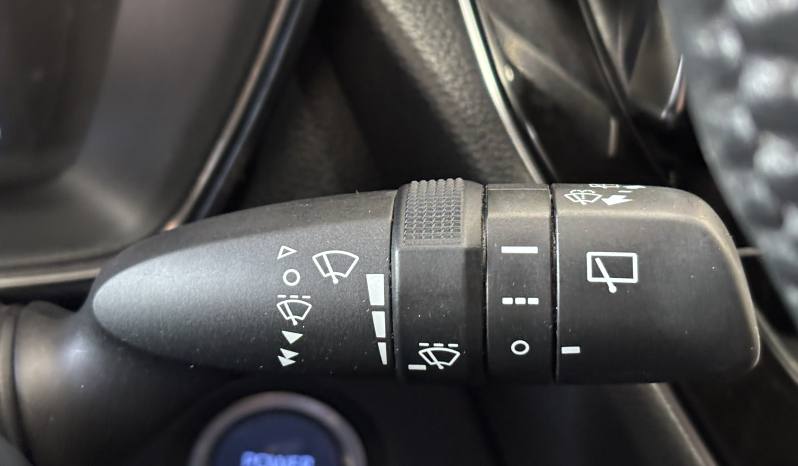 Toyota Corolla Hybrid 125H Business Plus lleno