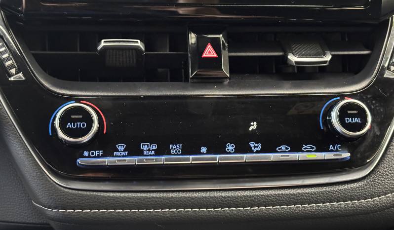 Toyota Corolla Hybrid 125H Business Plus lleno