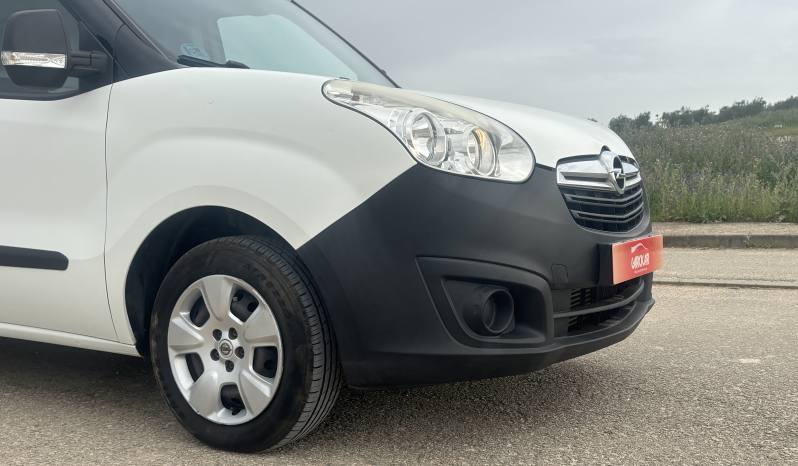 Opel Combo Cargo 1.3 CDTI 95 CV L2 H1 lleno