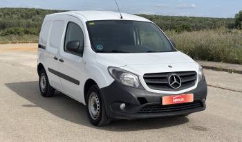 MERCEDES-BENZ CITAN 109 CDI FURGÓN LARGO 95 CV lleno