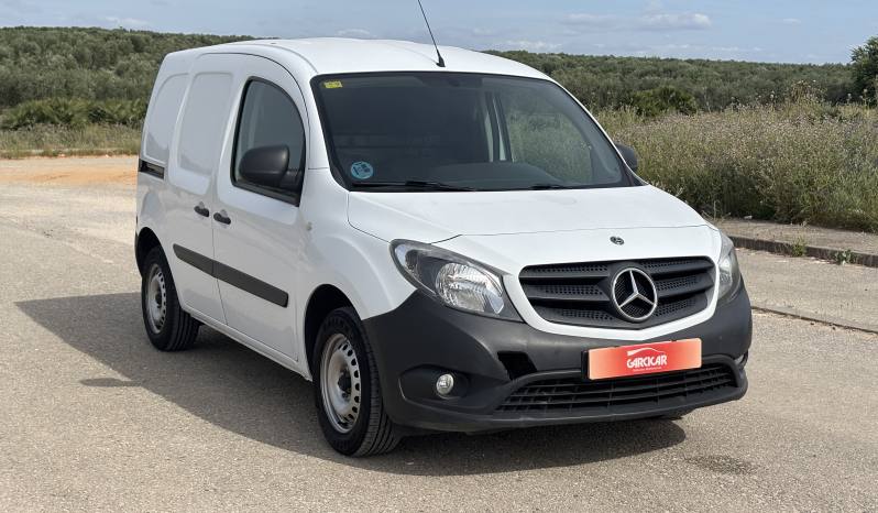 MERCEDES-BENZ CITAN 109 CDI FURGÓN LARGO 95 CV lleno