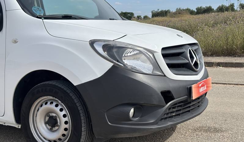 MERCEDES-BENZ CITAN 109 CDI FURGÓN LARGO 95 CV lleno