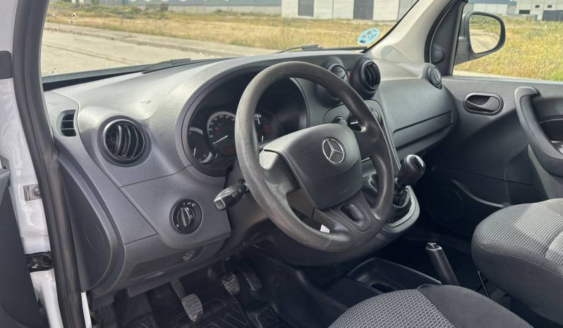 MERCEDES-BENZ CITAN 109 CDI FURGÓN LARGO 95 CV lleno