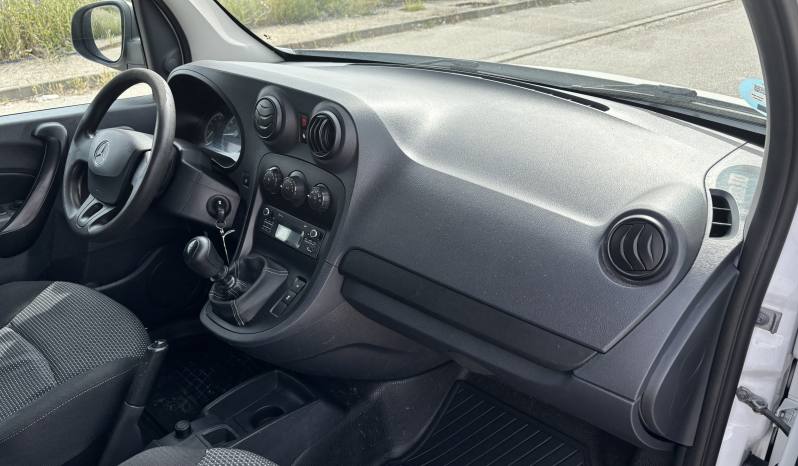 MERCEDES-BENZ CITAN 109 CDI FURGÓN LARGO 95 CV lleno