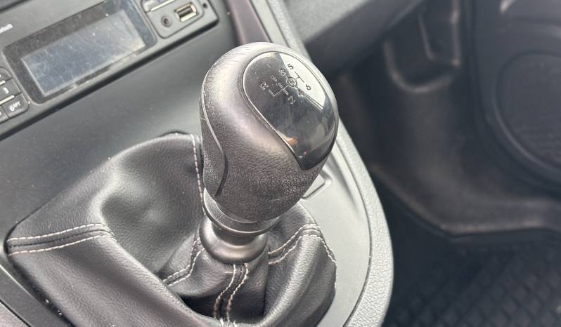MERCEDES-BENZ CITAN 109 CDI FURGÓN LARGO 95 CV lleno