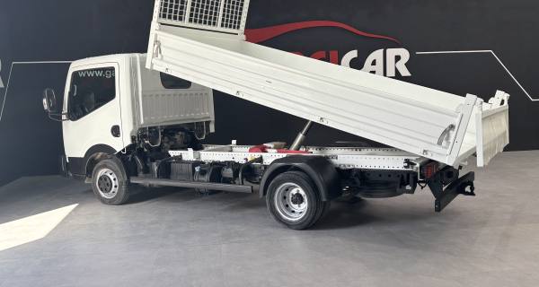 NISSAN NT400 JPM BASCULANTE 35.14 136CV 3PL