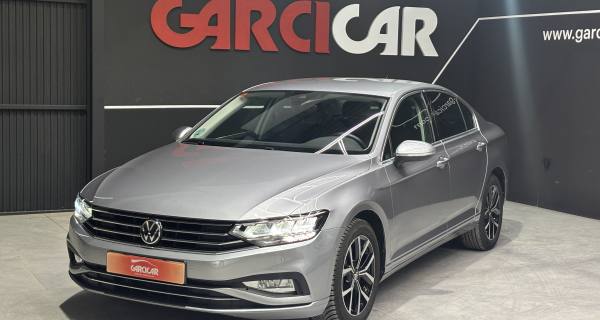 Volkswagen Passat 2.0 TDI 122 CV Advance