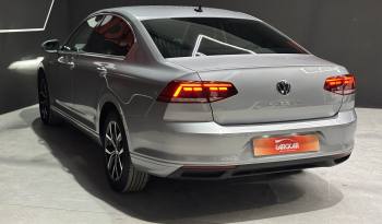 Volkswagen Passat 2.0 TDI 122 CV Advance lleno