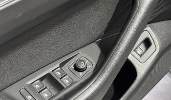 Volkswagen Passat 2.0 TDI 122 CV Advance lleno