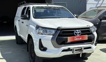 TOYOTA HILUX D-4D 150 CV DOBLE CABINA GX 5P lleno