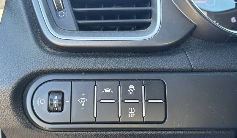 KIA Ceed Drive Hybrid EcoDynamics 1.6 MHEV iMT 136 CV lleno