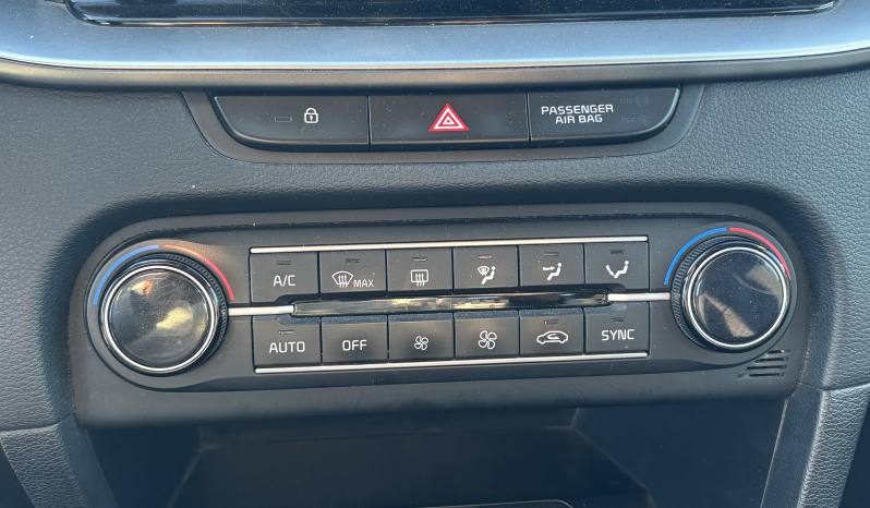 KIA Ceed Drive Hybrid EcoDynamics 1.6 MHEV iMT 136 CV lleno