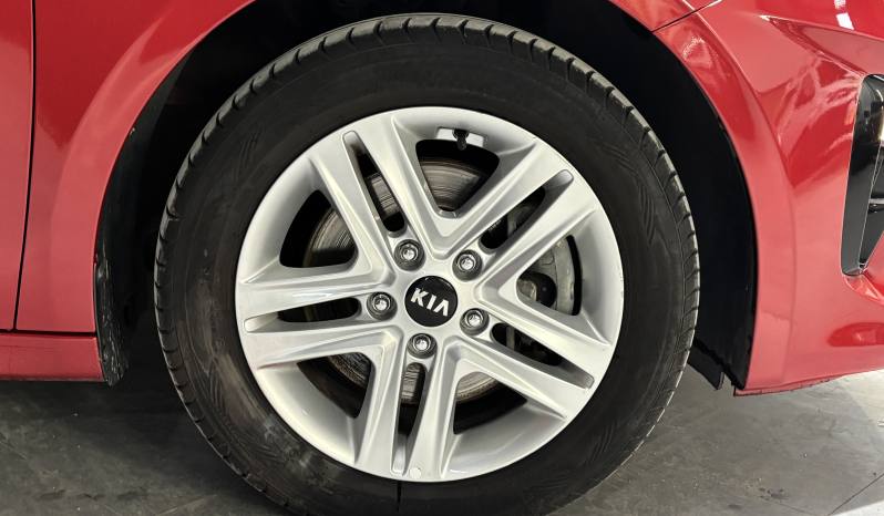 KIA Ceed Drive Hybrid EcoDynamics 1.6 MHEV iMT 136 CV lleno