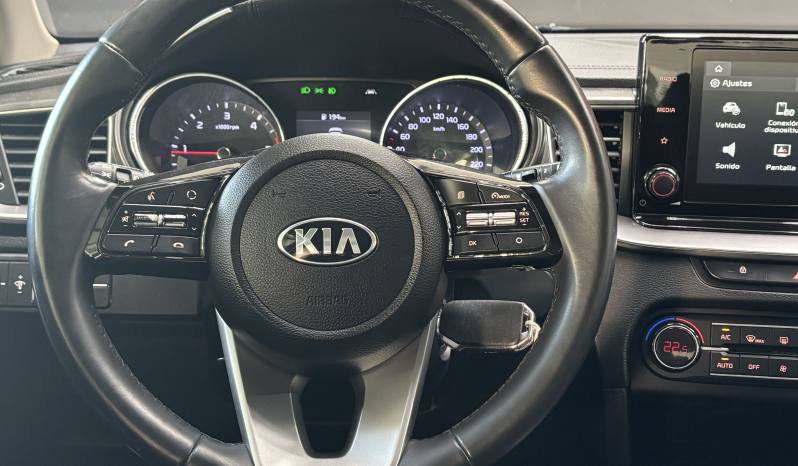 KIA Ceed Drive Hybrid EcoDynamics 1.6 MHEV iMT 136 CV lleno
