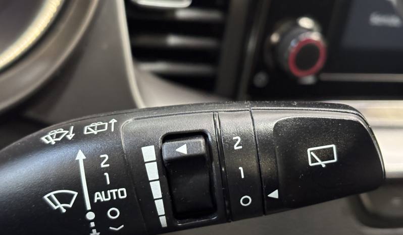 KIA Ceed Drive Hybrid EcoDynamics 1.6 MHEV iMT 136 CV lleno