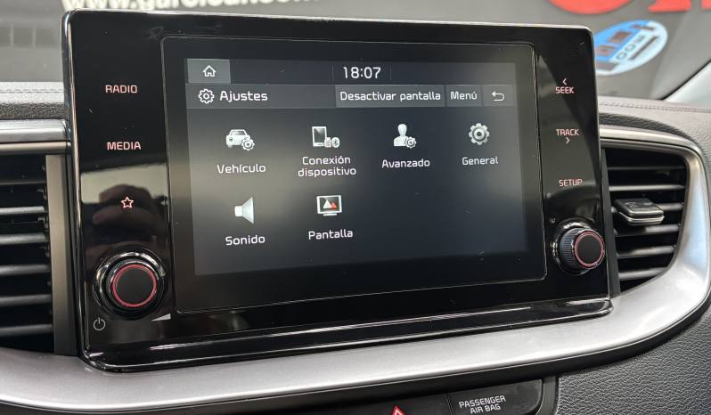 KIA Ceed Drive Hybrid EcoDynamics 1.6 MHEV iMT 136 CV lleno