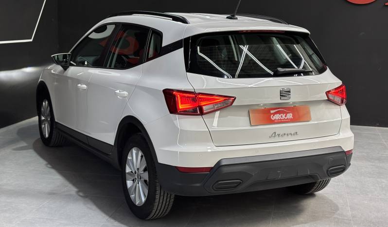 SEAT Arona 1.0 TSI Style 110 CV lleno