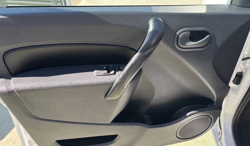 Renault Kangoo Kombi 1.5 dCi 95CV Professional Blue lleno