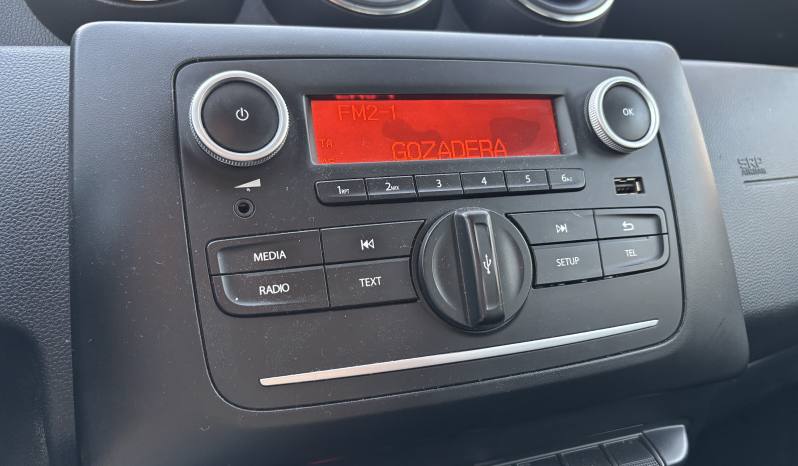 DACIA DUSTER 1.5 dCi 115 CV COMFORT BLUE lleno