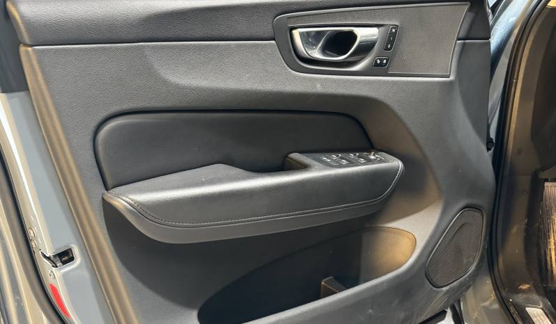 Volvo XC60 B4 D 2.0 Plus Bright 197CV Automático lleno