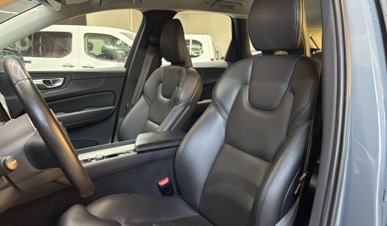 Volvo XC60 B4 D 2.0 Plus Bright 197CV Automático lleno