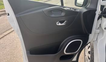 Nissan NV300 Combi 2.0 dCi 120CV L2H1 lleno