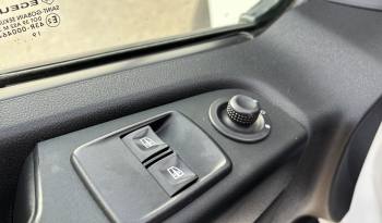 Nissan NV300 Combi 2.0 dCi 120CV L2H1 lleno