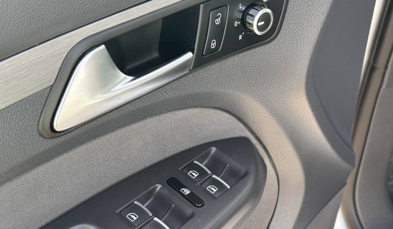 VOLKSWAGEN TOURAN ADVANCE 1.6 TDI 105CV lleno