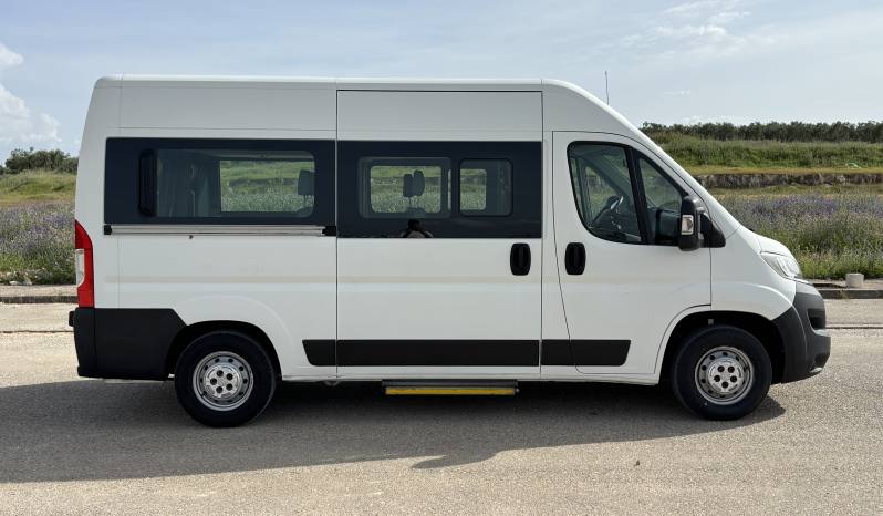 Citroën Jumper Combi 33 L2H2 BLUE HDi 140CV lleno