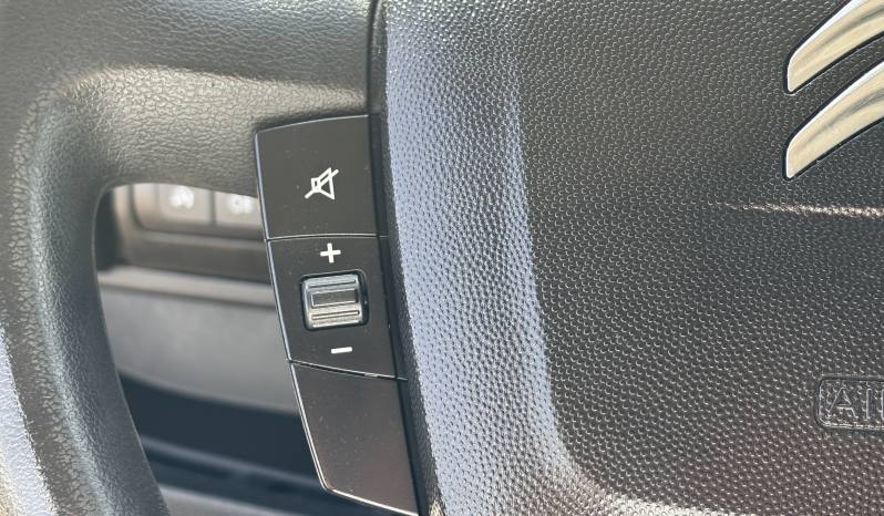 Citroën Jumper Combi 33 L2H2 BLUE HDi 140CV lleno
