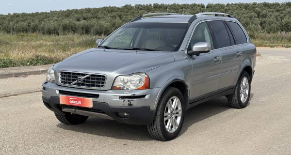 VOLVO XC90 D5 MOMENTUM 185CV