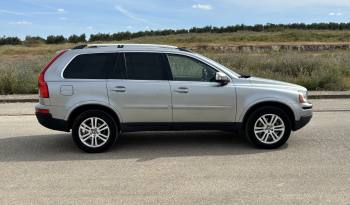 VOLVO XC90 D5 MOMENTUM 185CV lleno