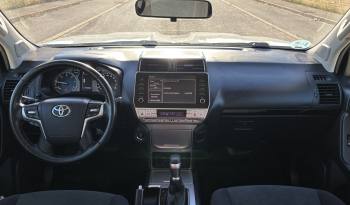 Toyota Land Cruiser 2.0 D-4D VX Automático lleno