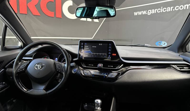 Toyota C-HR 1.8 Hybrid 125CV E-CVT Advance lleno