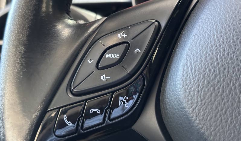 Toyota C-HR 1.8 Hybrid 125CV E-CVT Advance lleno