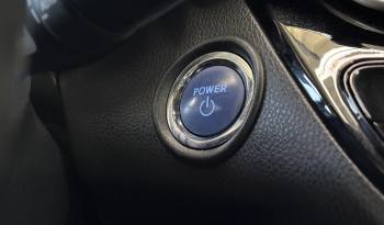 Toyota C-HR 1.8 Hybrid 125CV E-CVT Advance lleno