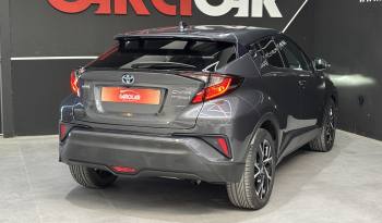 Toyota C-HR 1.8 Hybrid 125CV E-CVT Advance lleno