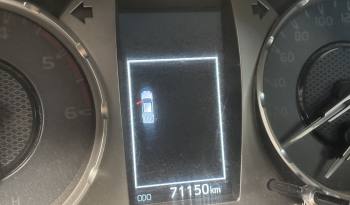 Toyota Hilux 2.4D 150CV MT DOBLE CABINA GX 5PL lleno