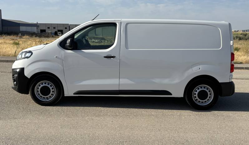 Opel Vivaro Furgón Expression 1.5 100 CV lleno