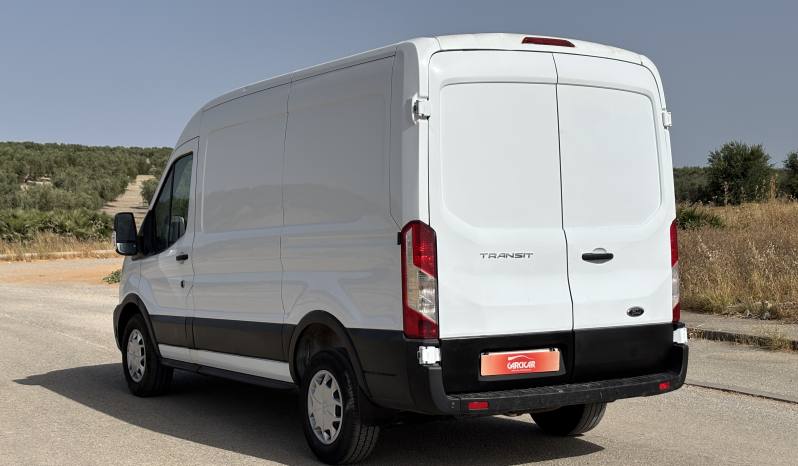 Ford Transit 350 L2H2 2.0 EcoBlue 130 CV Trend lleno