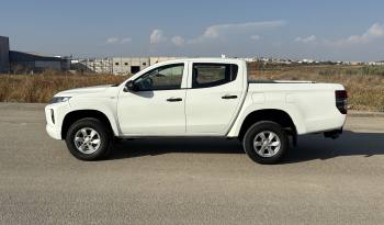Mitsubishi L200 Doble Cabina 2.2 DI-D 150 CV Automática lleno