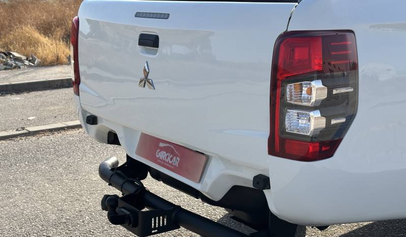 Mitsubishi L200 Doble Cabina 2.2 DI-D 150 CV Automática lleno