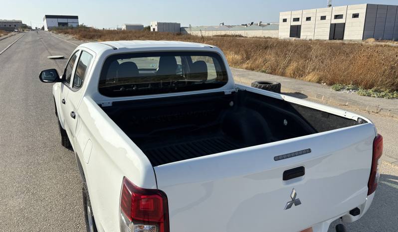 Mitsubishi L200 Doble Cabina 2.2 DI-D 150 CV Automática lleno