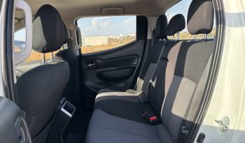 Mitsubishi L200 Doble Cabina 2.2 DI-D 150 CV Automática lleno