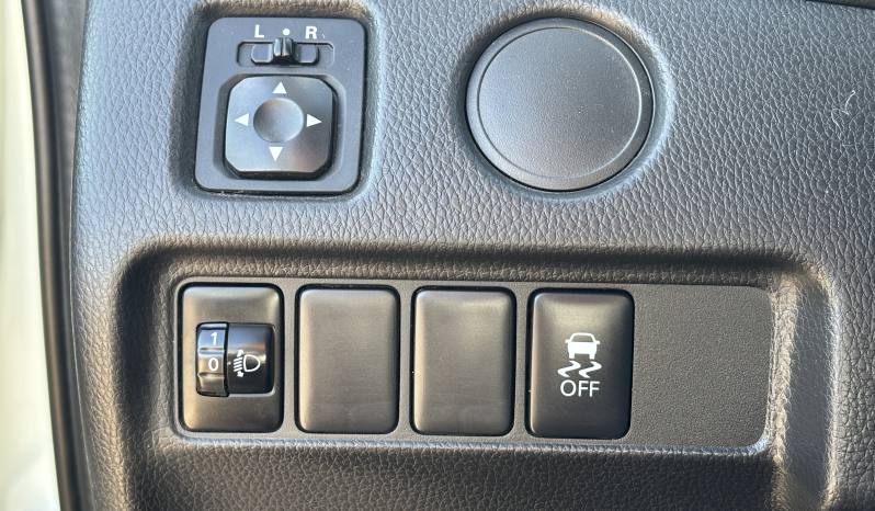 Mitsubishi L200 Doble Cabina 2.2 DI-D 150 CV Automática lleno