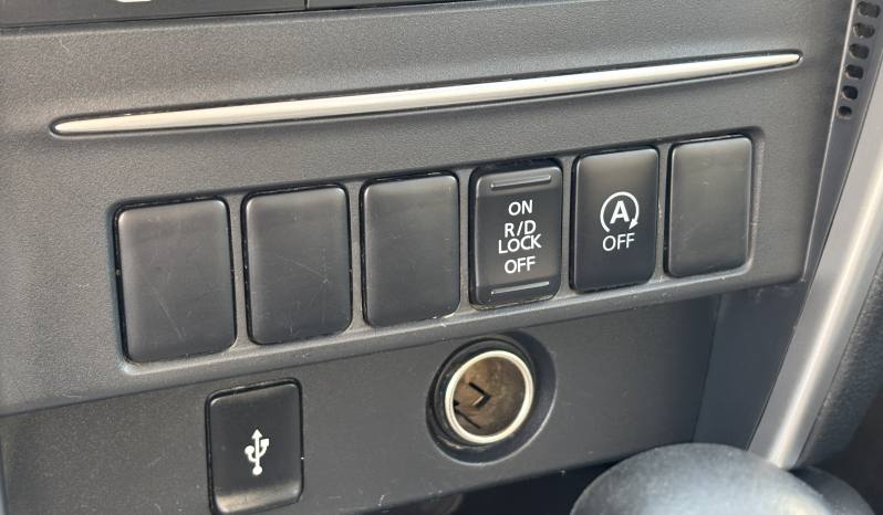 Mitsubishi L200 Doble Cabina 2.2 DI-D 150 CV Automática lleno