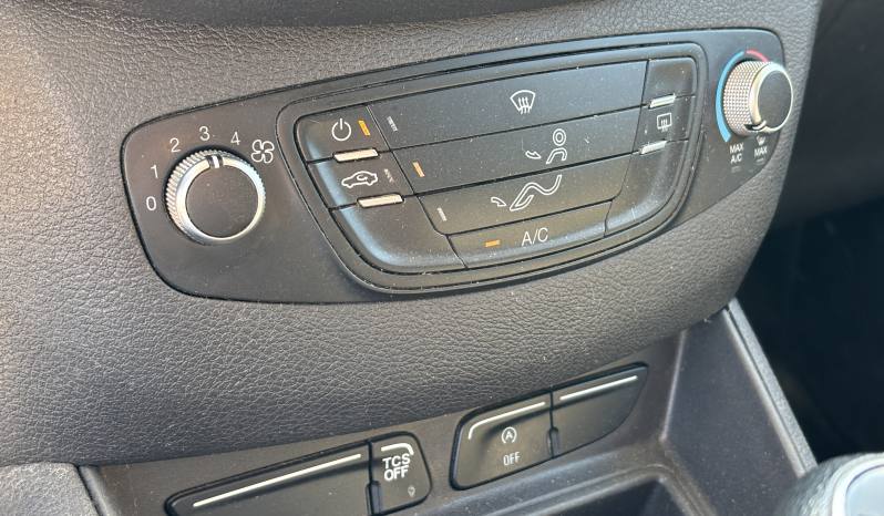 Ford Transit Courier Van 1.5 TDCi Trend lleno