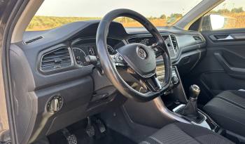 VOLKSWAGEN T-ROC 1.6 TDI ADVANCE 115 CV lleno